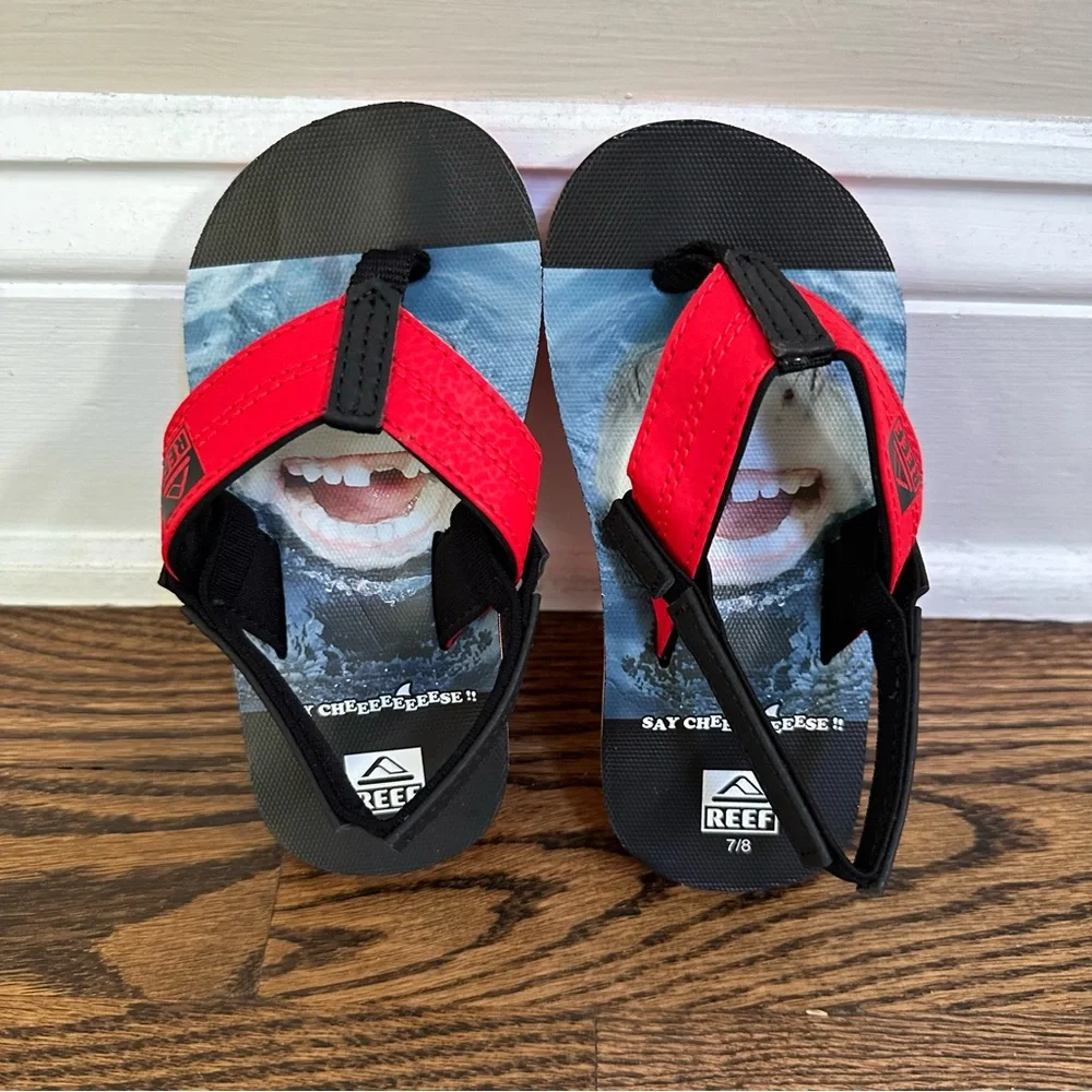 Reef Flip Flops - Picture 3 of 5